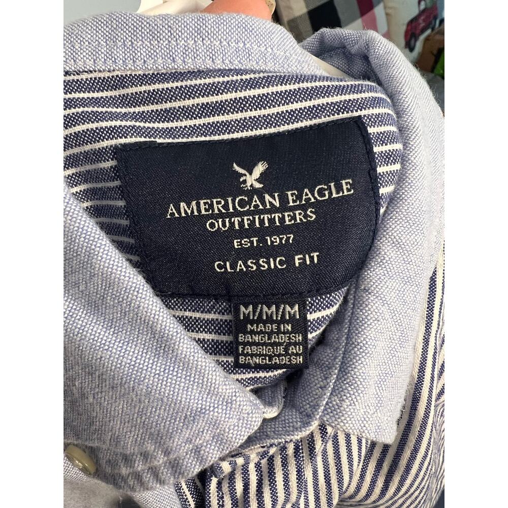 American Eagle Dress Shirt Mens Size Medium Long Sleeve Button Up Classic Fit - Picture 3 of 6